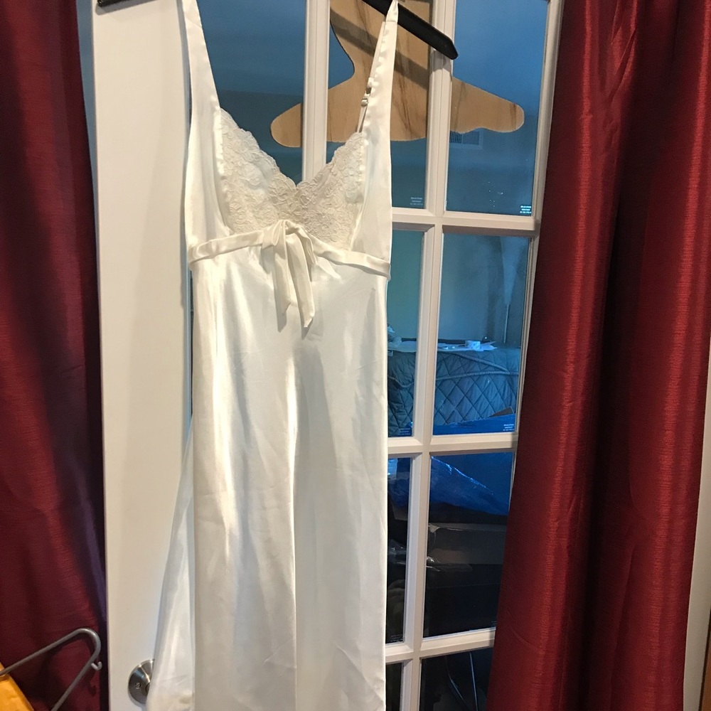 Jones New York slip